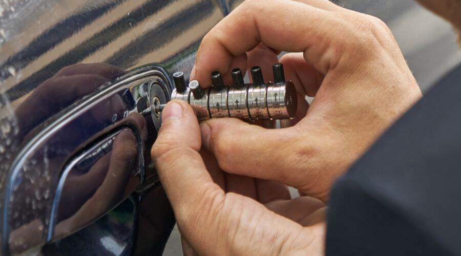 Professional New roof installation in Terre Haute, IN